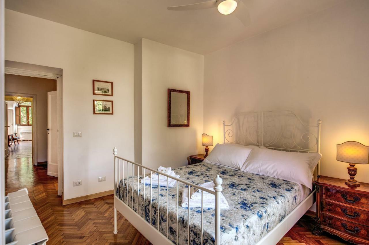 Campo Di Fiori 2 Bedroom Via Giulia โรม ภายนอก รูปภาพ