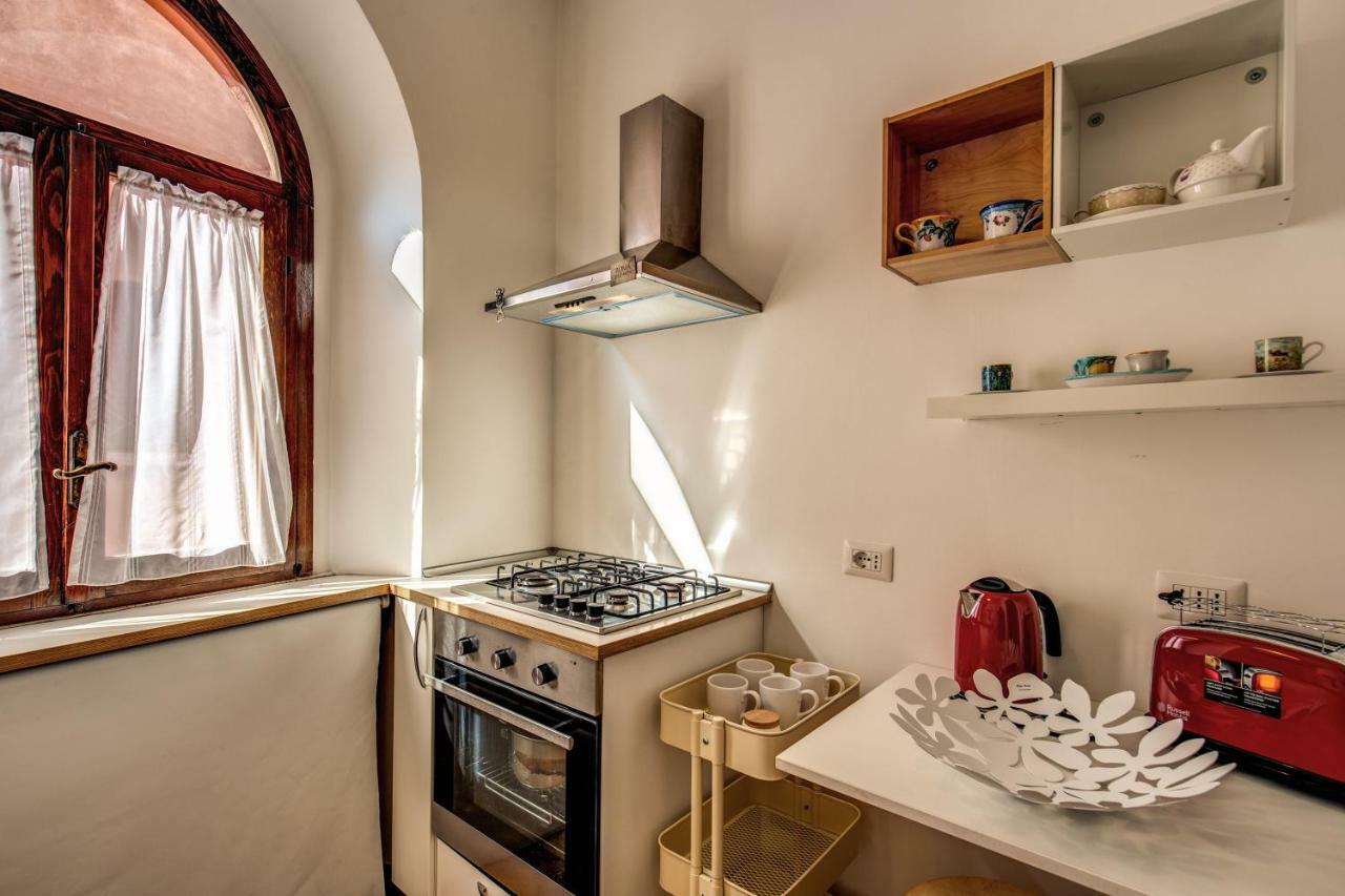 Campo Di Fiori 2 Bedroom Via Giulia โรม ภายนอก รูปภาพ